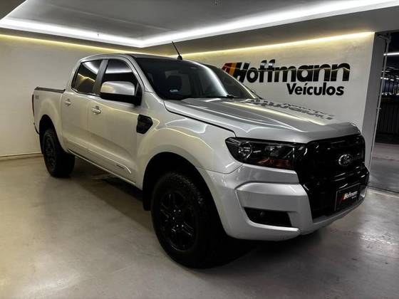 FORD RANGER 2.2 SPORTRAC 4X4 CD 16V DIESEL 4P AUTOMÁTICO FORD RANGER 2.2 SPORTRAC 4X4 CD 16V DIESEL 4P AUTOMÁTICO